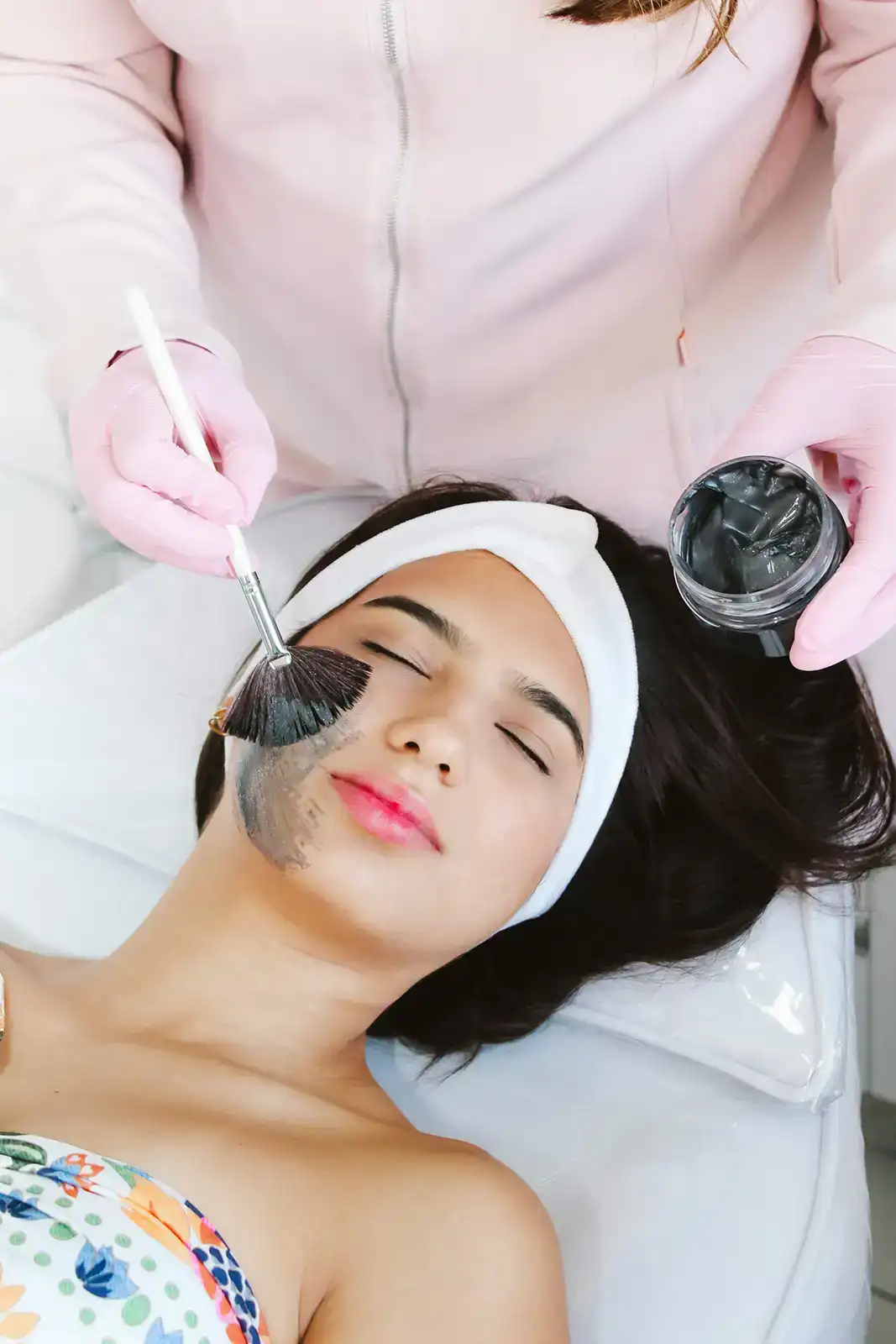 Chemical peel treatment for sun-affected skin at Enrich Aesthetics, Wangi Wangi
